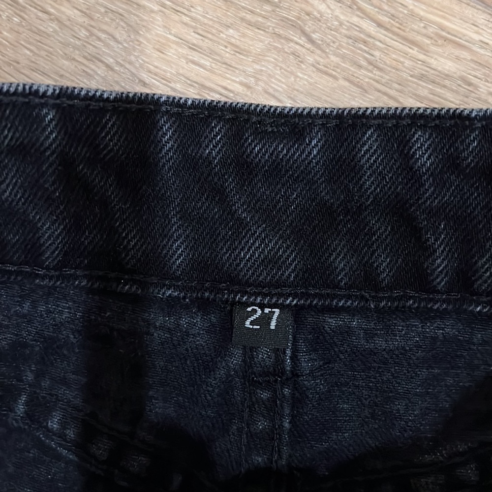 ❤️ LF Carmar Womens size 27 embroidered denim skirt EUC MSRP:$244 - Picture 7 of 9